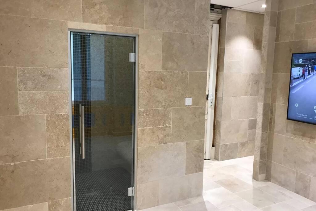 Nid D Amour F1 40M2 Calme Rdc Possibilite Jacuzzi Hammam Chamalieres Exterior photo