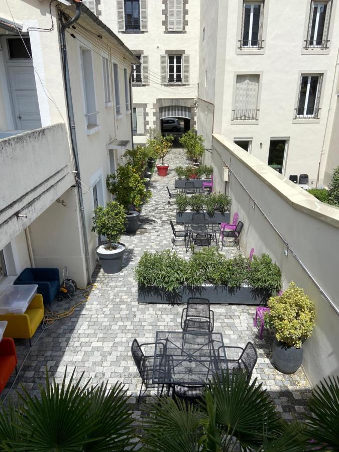Nid D Amour F1 40M2 Calme Rdc Possibilite Jacuzzi Hammam Chamalieres Exterior photo